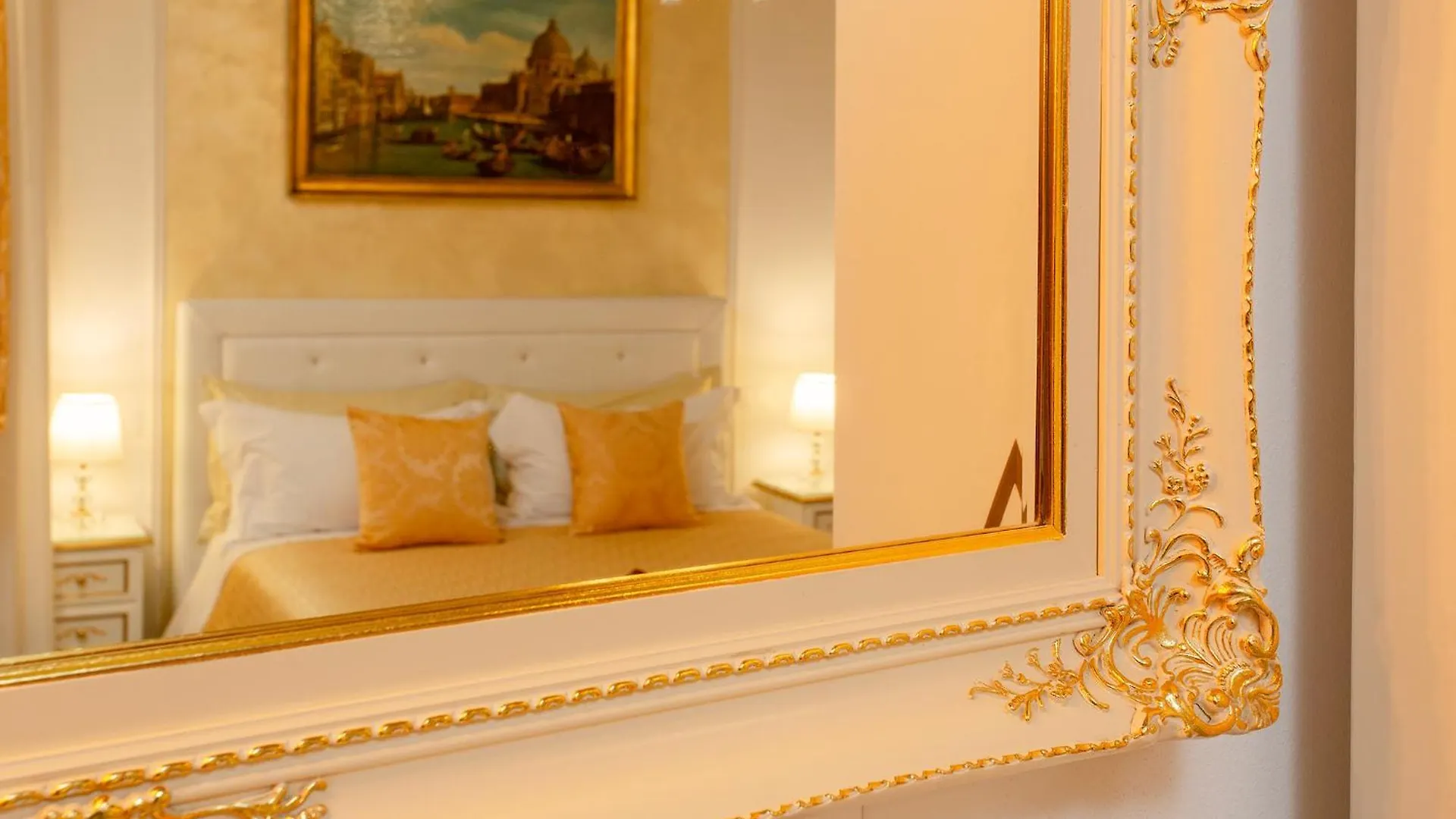 Capatron Hotel Venice Italy