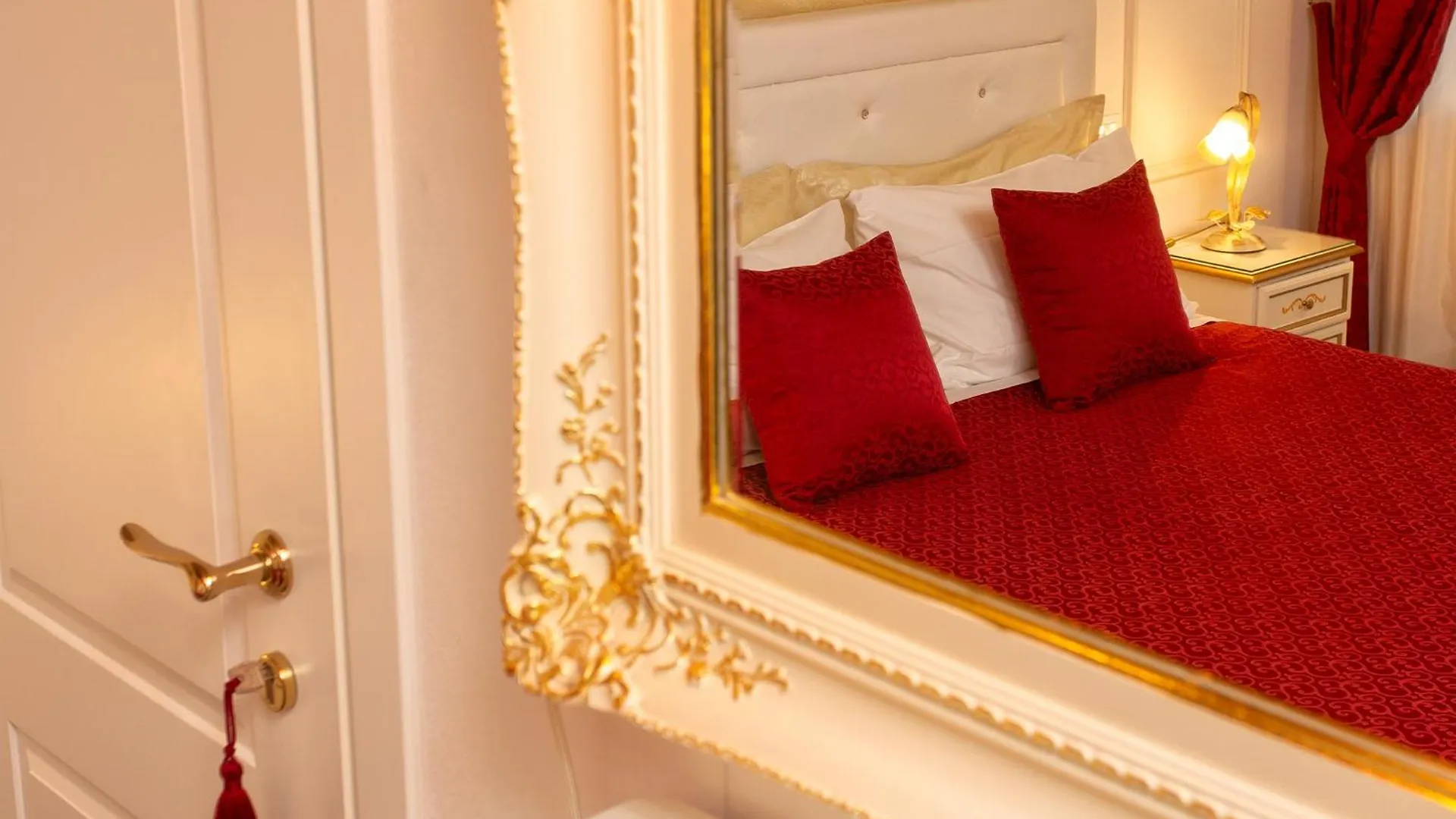 Capatron Hotel Venice Guest house